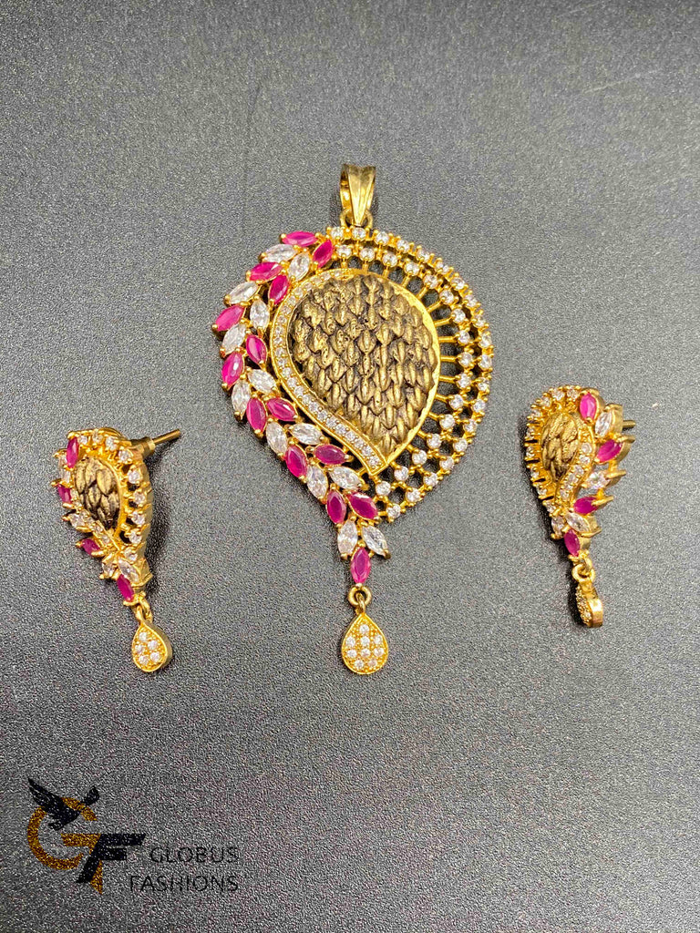 Antique look Ruby stones pendant and earrings set