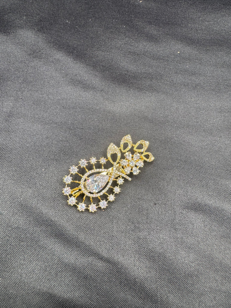 Flower design cz Stones Saree pin/ brooch