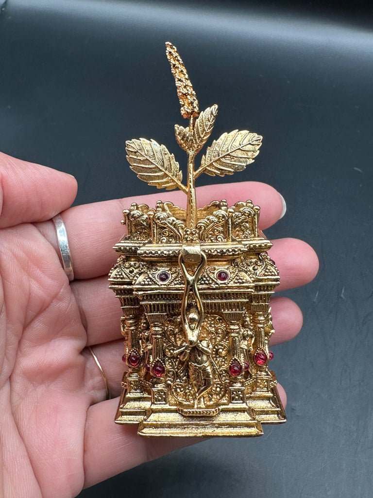 Beautiful Antique Tulasi kota with Tulasi plant Kumkum box