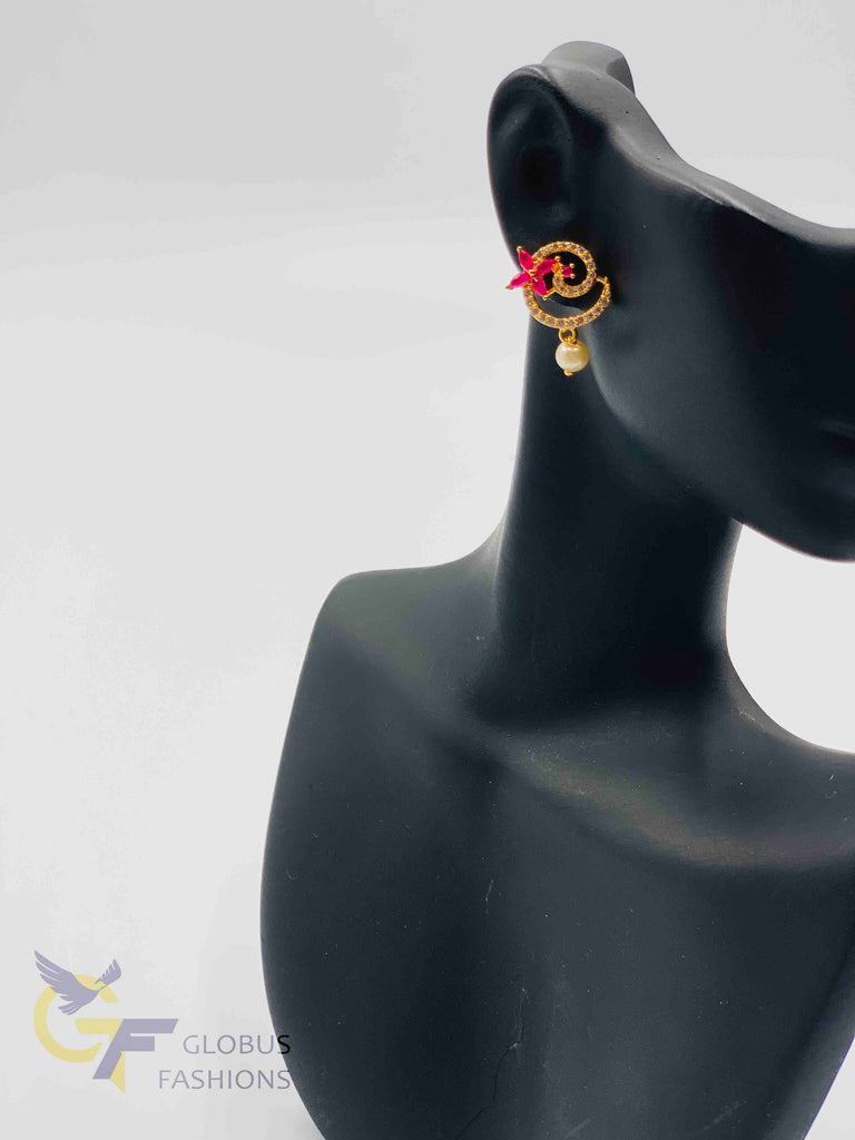 Cute flower design pendant set with black diamond beads chain
