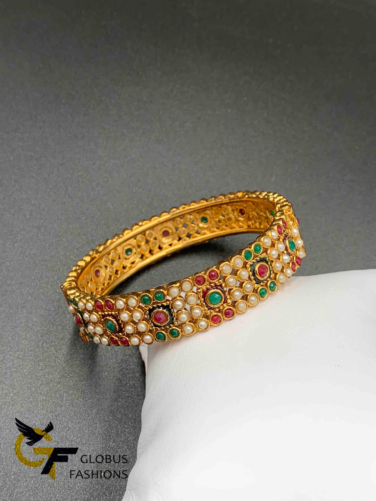 Pearls with multicolor Stones screw type single bangle
