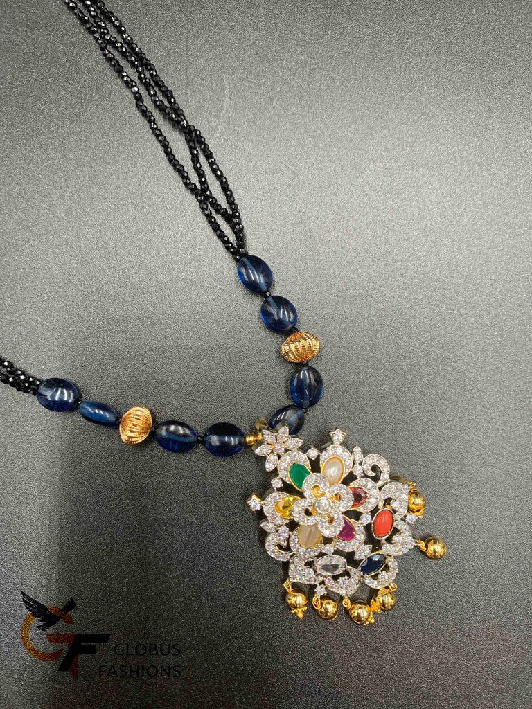 Bracelet with 3 Shiny Black Beach Beads - The Glass Of Joy