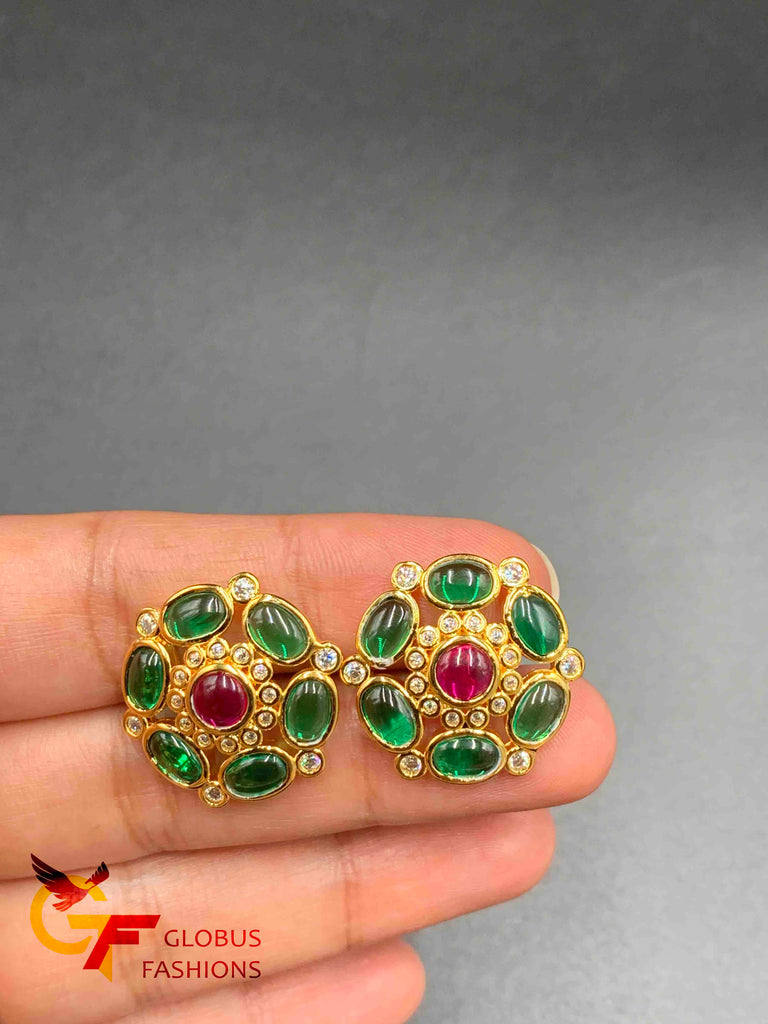 Traditional look emerald Stones stud type